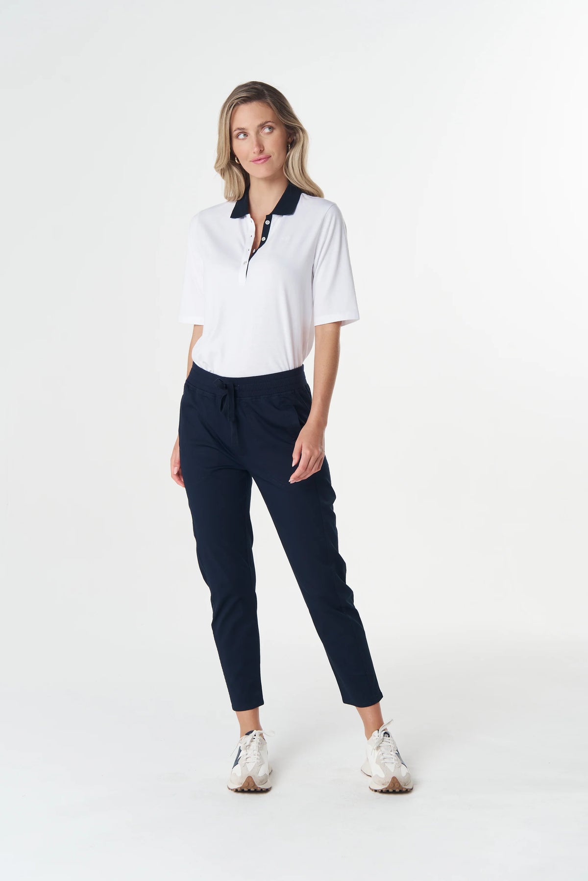 Goondiwindi Cotton - Vine Cropped Jogger - Navy