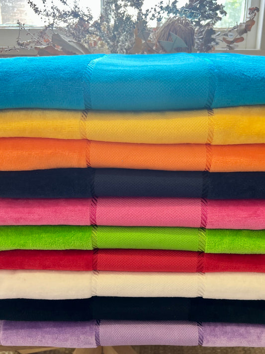 Winning Spirit - Terry Velour Beach Towel - Black