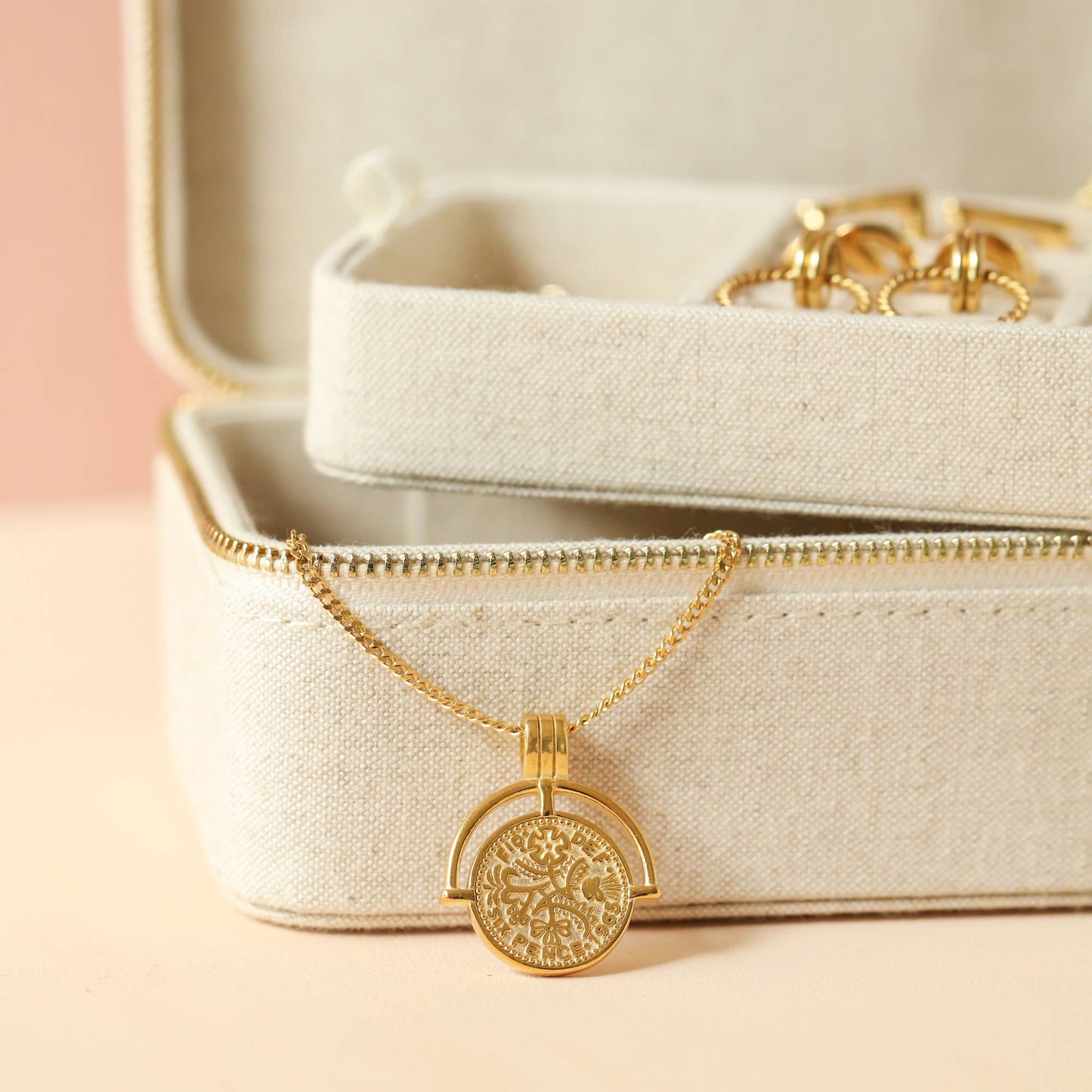 Lisa Angel - Jewellery Case - Natural Linen