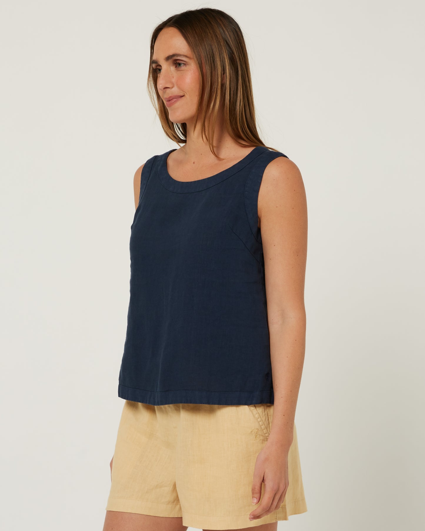 Pilbara - Women's Gabriella Linen Singlet - Navy