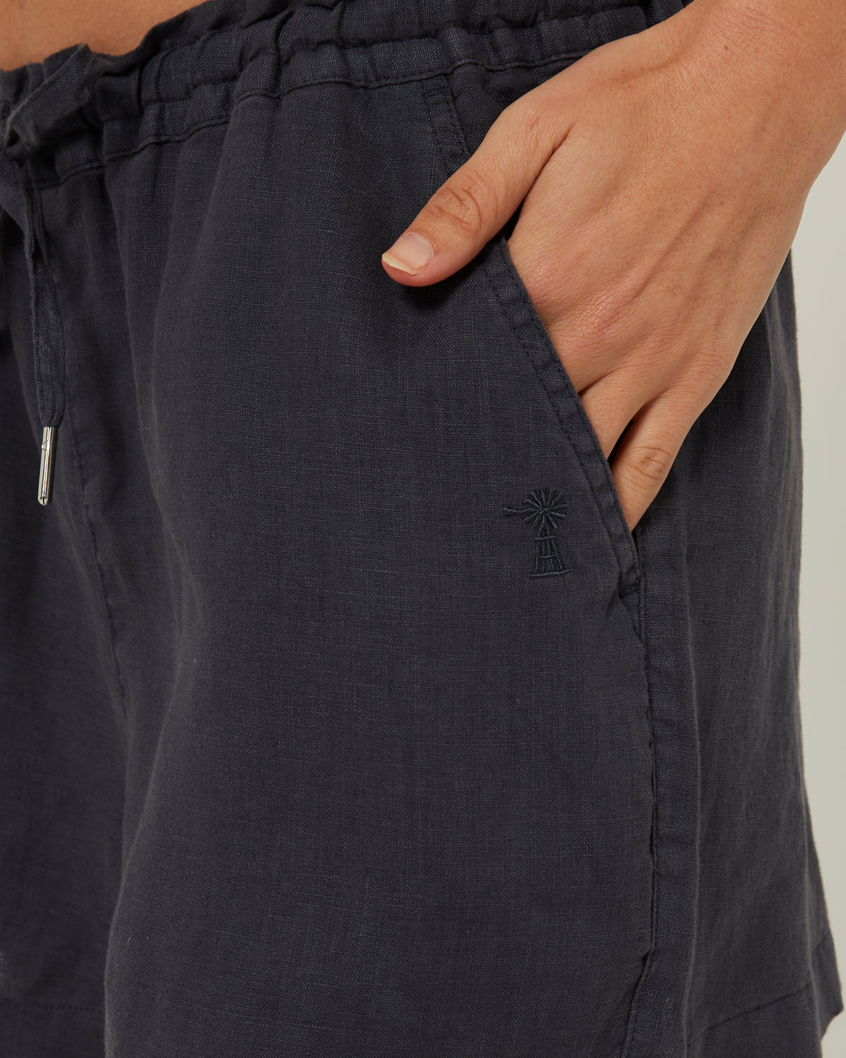 Pilbara - Womens Olivia Linen Short - Charcoal