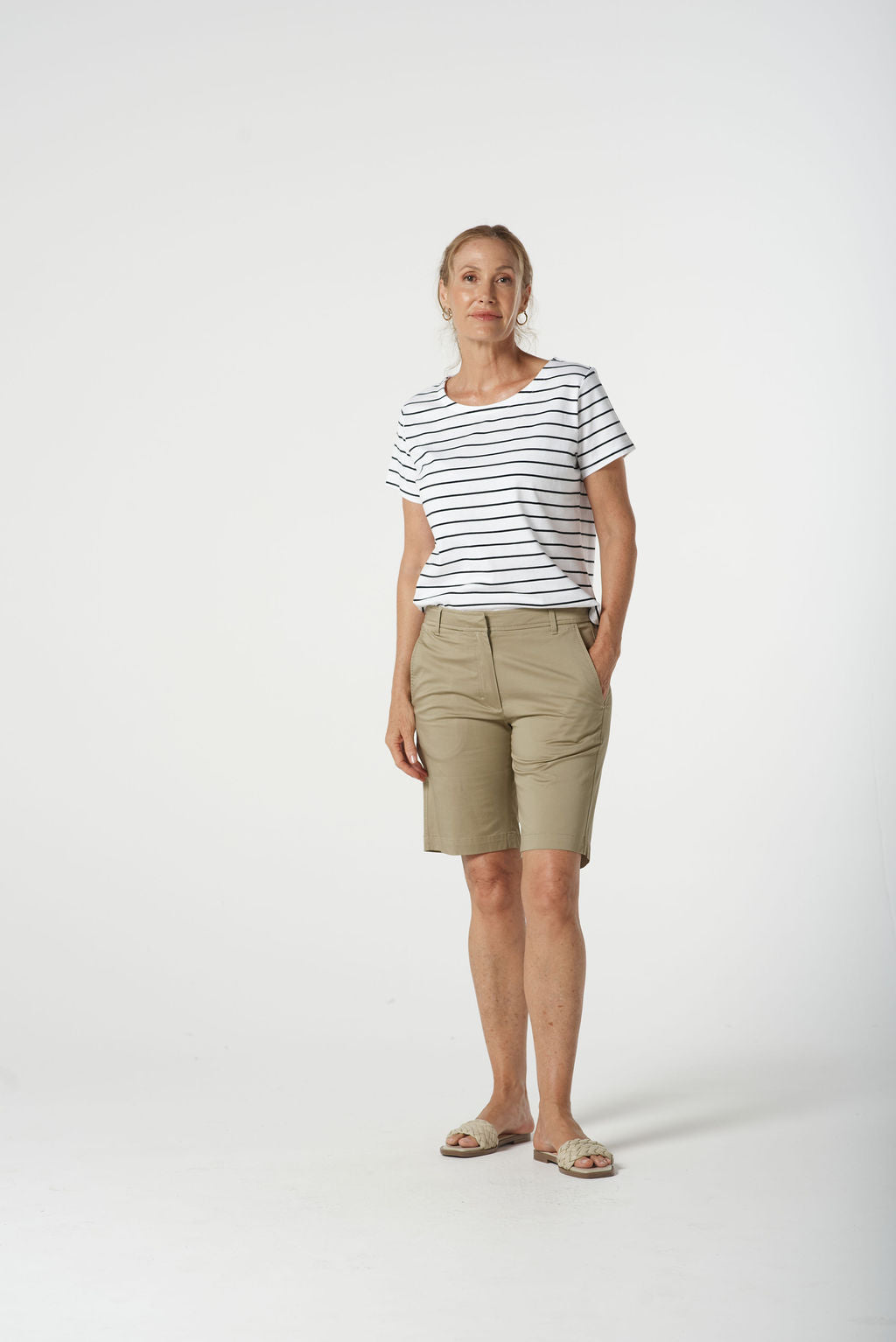 Goondiwindi Cotton - Walking Short - Beige