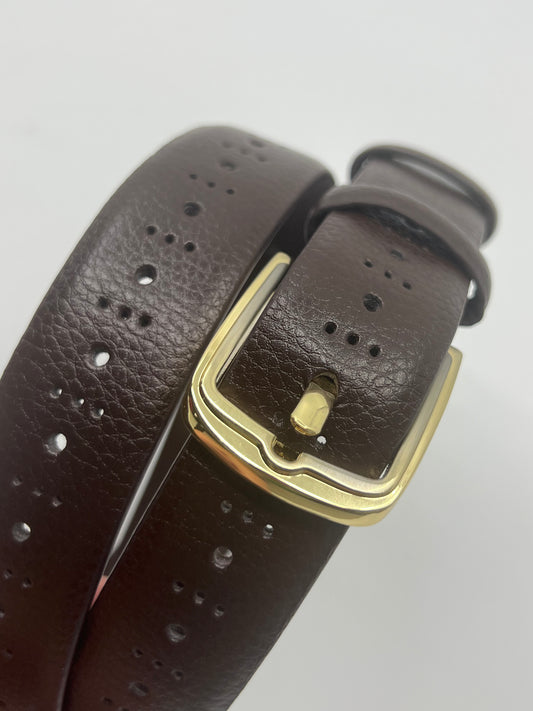 Le Serge - Hole Detail - Gold Coloured Buckle - 610069