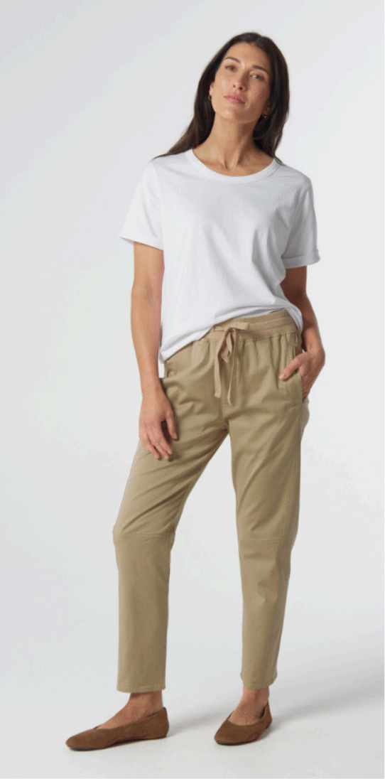 Goondiwindi Cotton - Vine Cropped Jogger - Beige