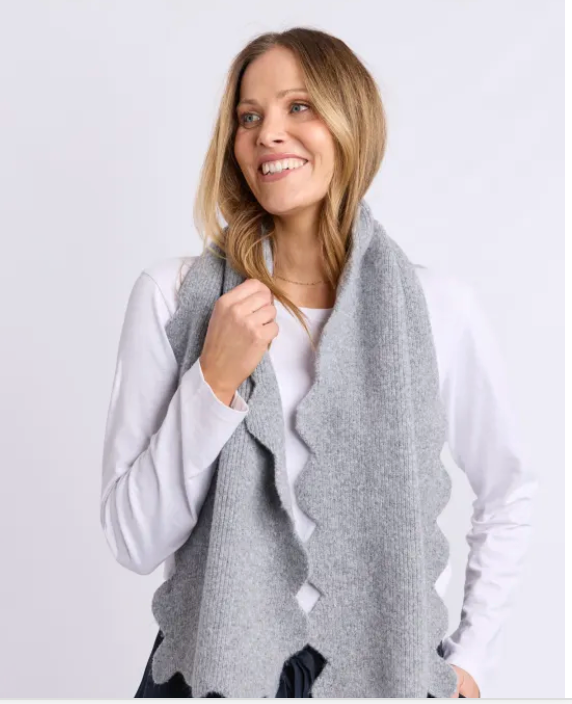 Elm Lifestyle - Scallop Scarf - Grey Marle