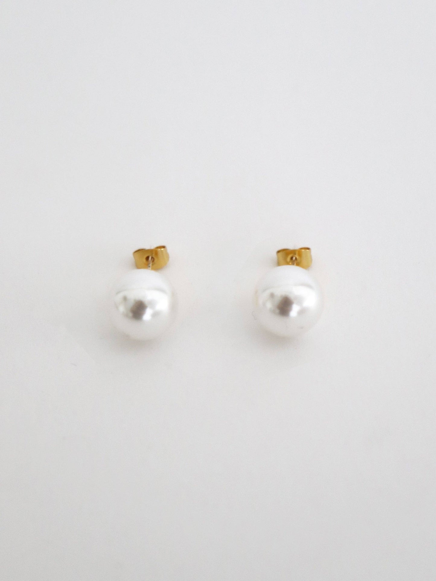 Angels Whisper Accessories - Marisol Glass Pearl 18K Gold Plated Earrings