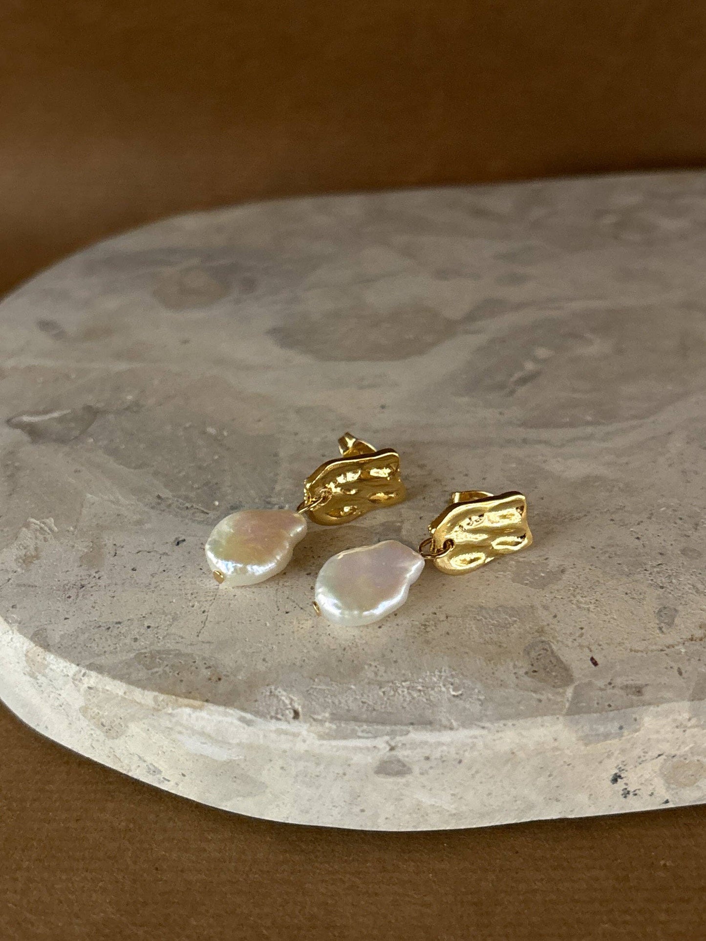 Angels Whisper Accessories - Messina Pearl 18K Gold Plated Earrings